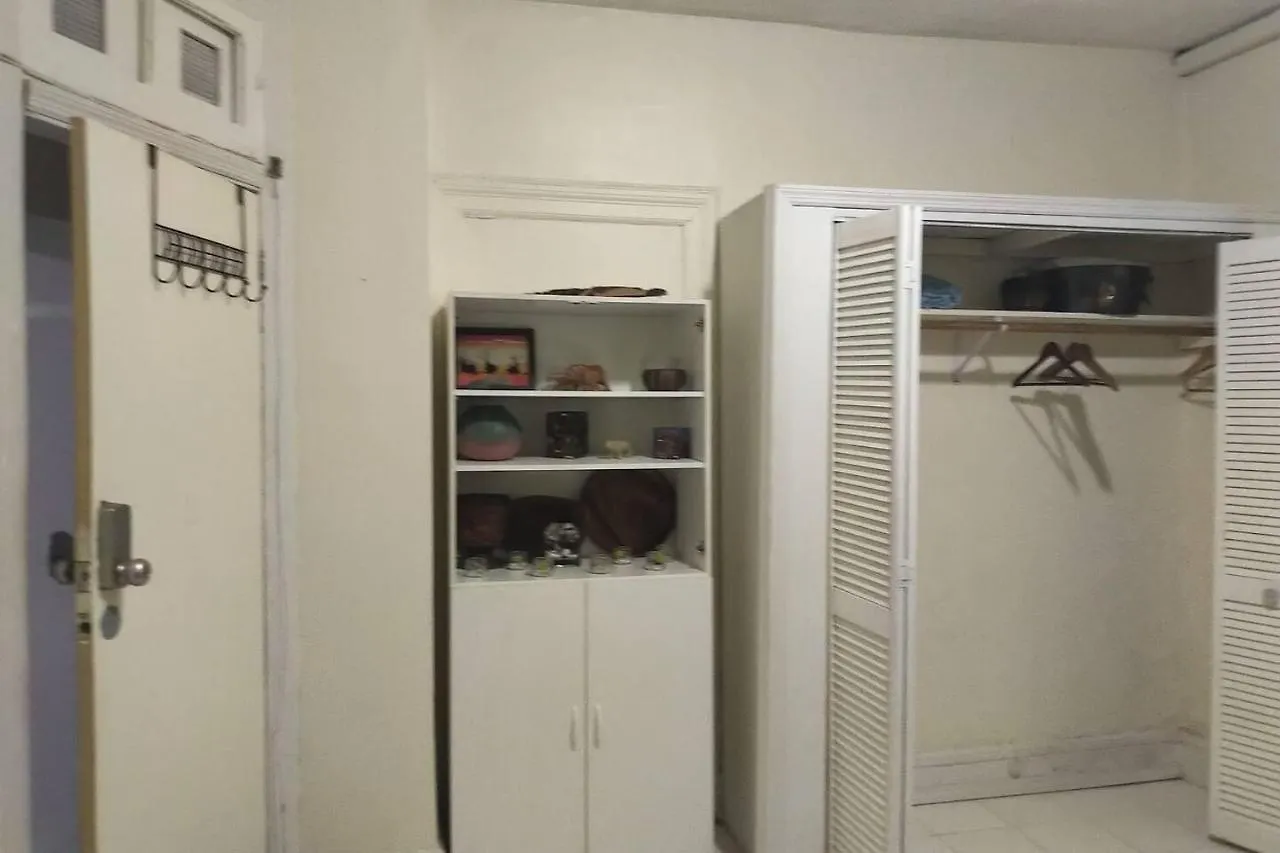 Deluxe King Bed & Breakfast New York