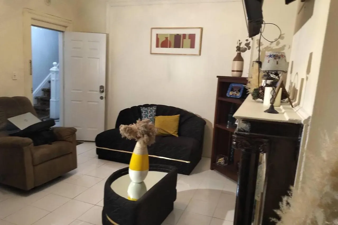 Deluxe King Bed & Breakfast New York ABD